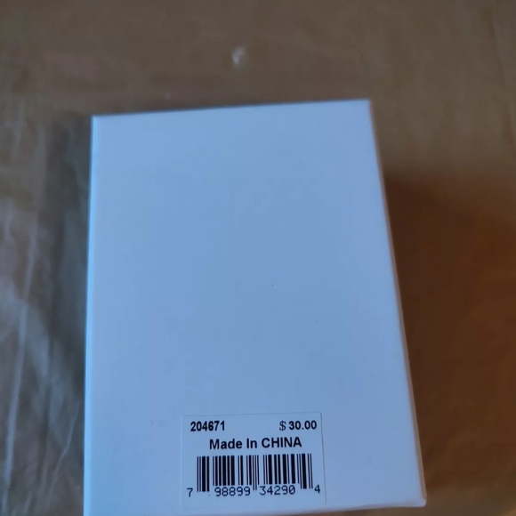 New Directions: Cross/Love Heart Bracelet: NEW IN BOX - Picture 6 of 7